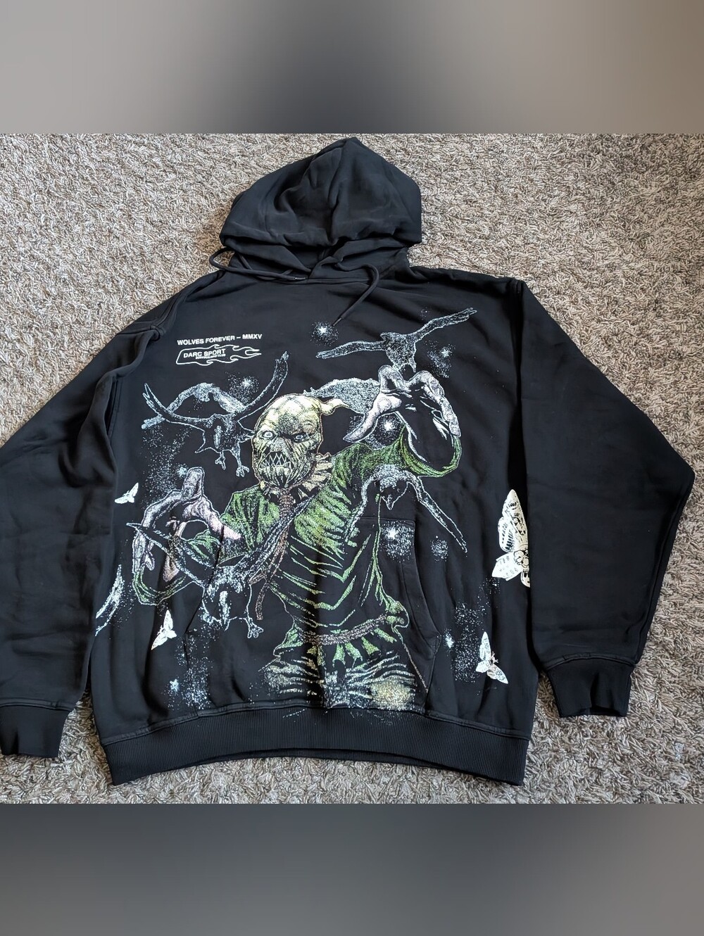 NWOT Darc Sport Batman Scarecrow Black Side By Side Pullover Hoodie Men's L